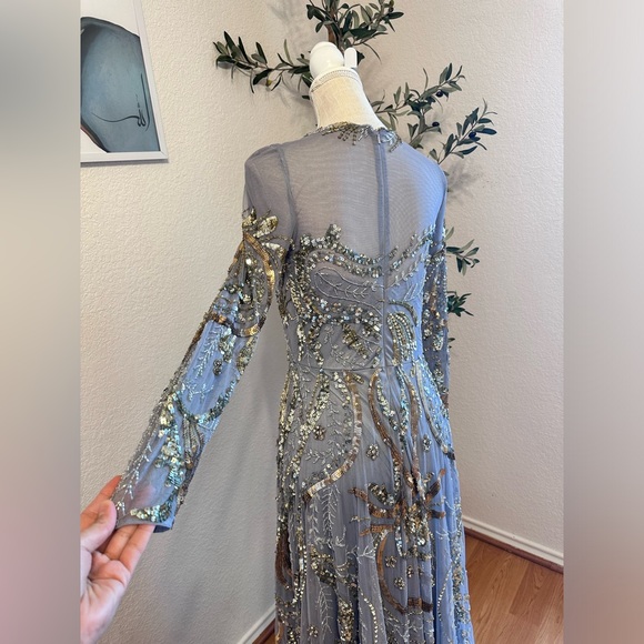 MAC DUGGAL
Long Sleeve Embellished Illusion Evening Gown size 4 - Picture 10 of 13